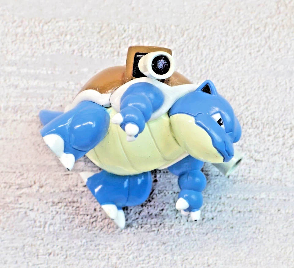 Figura de acción Hasbro vintage Nintendo 2000 Pokemon Blastoise Water Toy Foto 4 de 4