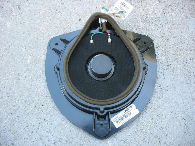 TrailBlazer Envoy 2003 2004 2005 2006 2007 2008 Bose Speaker GM  