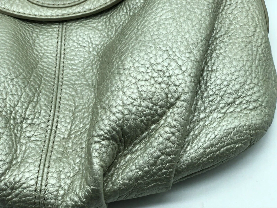 Talbots Womens Shoulder Bag Purse Gray Silver Leather Medium Size - Imagem 3 de 4