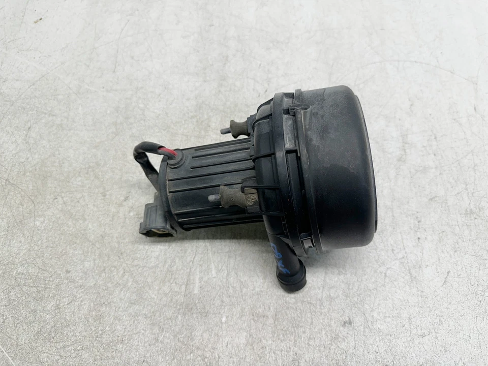 Насос смога впрыска воздуха H41137 2009-2015 Jaguar XF 6R83-9A486-AA 8X23-9U451-AB - Изображение 2 из 4