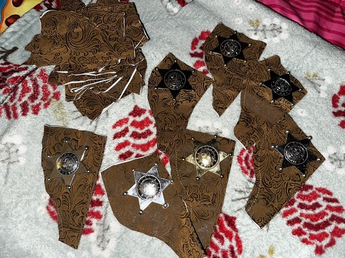 DIY Sheriff Badge Kids Costume, Plays, Props Holsters And Badge - Picture 11 of 13