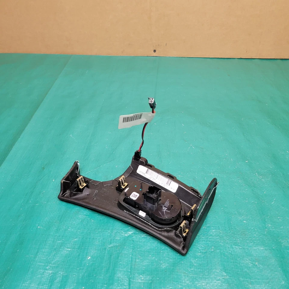 Interruptor de control de faros Cadillac SRX 2010-2016 OEM 22880770 Foto 3 de 4