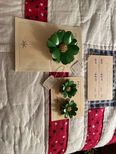 Jewels By Albert Krauss Green Floral Brooch With Matching Clip On Earrings