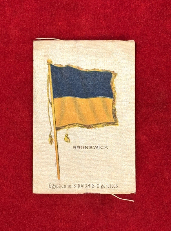 RARE EARLY CA 1910 TOBACCO SILK / BRUNSWICK FLAG / EGYPTIENNE STRAIGTS CIGS