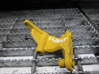 GOOD USED Caterpillar C7S Diesel Engine Bracket Part 281-6748 - Image 1 of 4