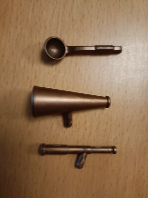 24006, 1x Zubehör (Kelle, Fernrohr und Megaphon), Pirat, bronze
