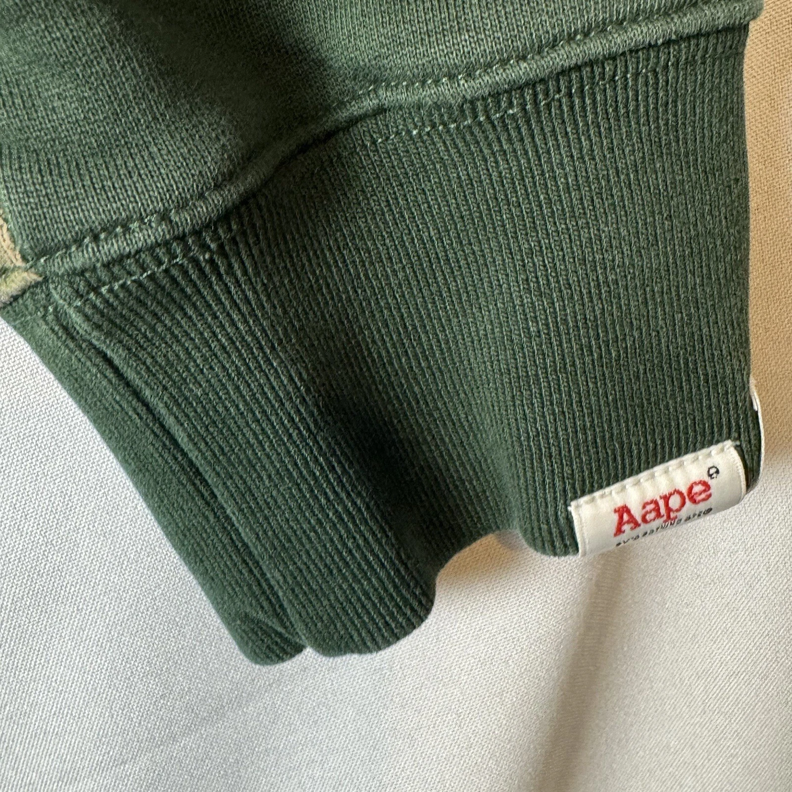 A BATHING APE (BAPE) Felpa con cappuccio donna verde Bape NYC AAPE mimetica tagliata carina rara taglia XL B167