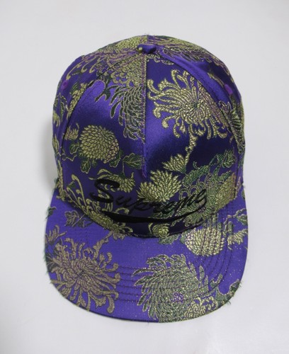 Supreme floral 5 panel - Gem Supreme floral 5 panel - Gem