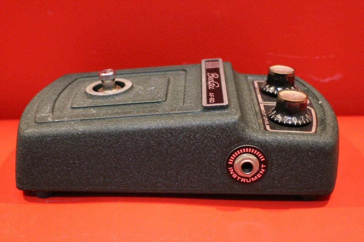 Vintage Roland AF-60 Bee Gee Fuzz Distortion Pedal U1670 Vintage Roland AF-60 Bee Gee Fuzz Distortion Pedal U1670