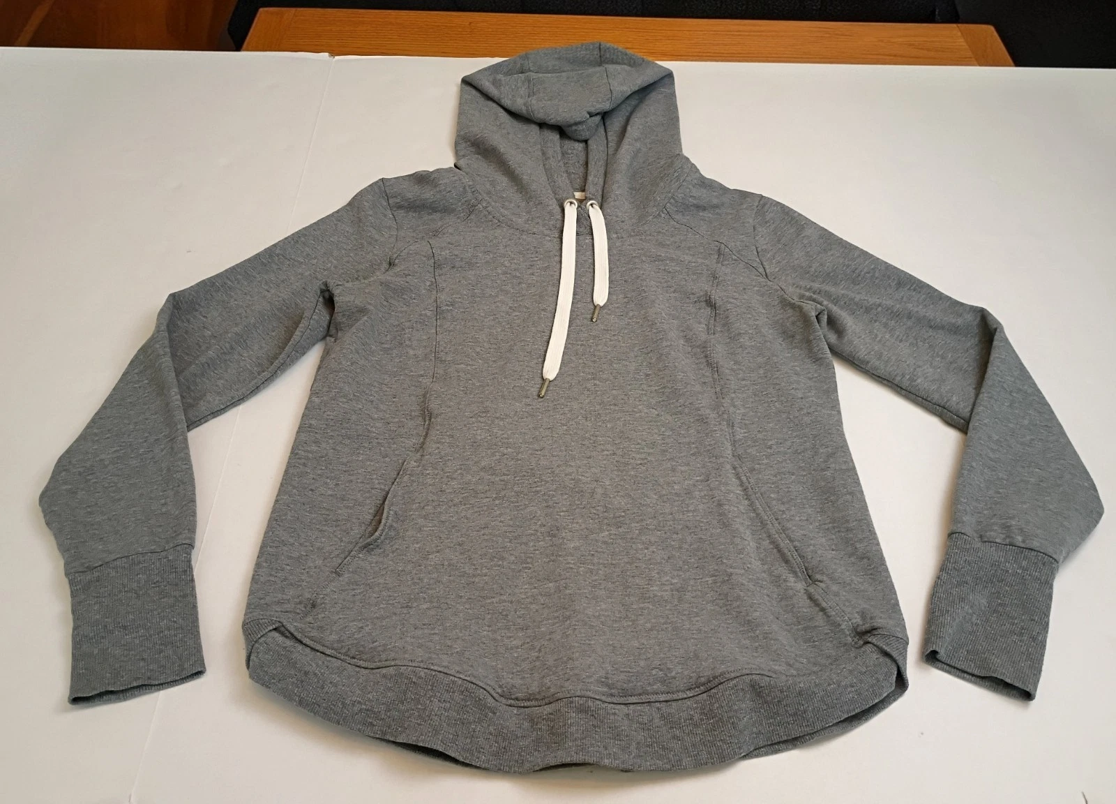 Zella Women’s En Route Pullover Hoodie Sweatshir Size Medium Super Soft Pockets
Opens in a new windo