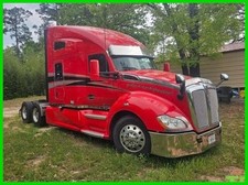 2020 Kenworth T680 Sleeper Semi Truck New ECM and APU low miles