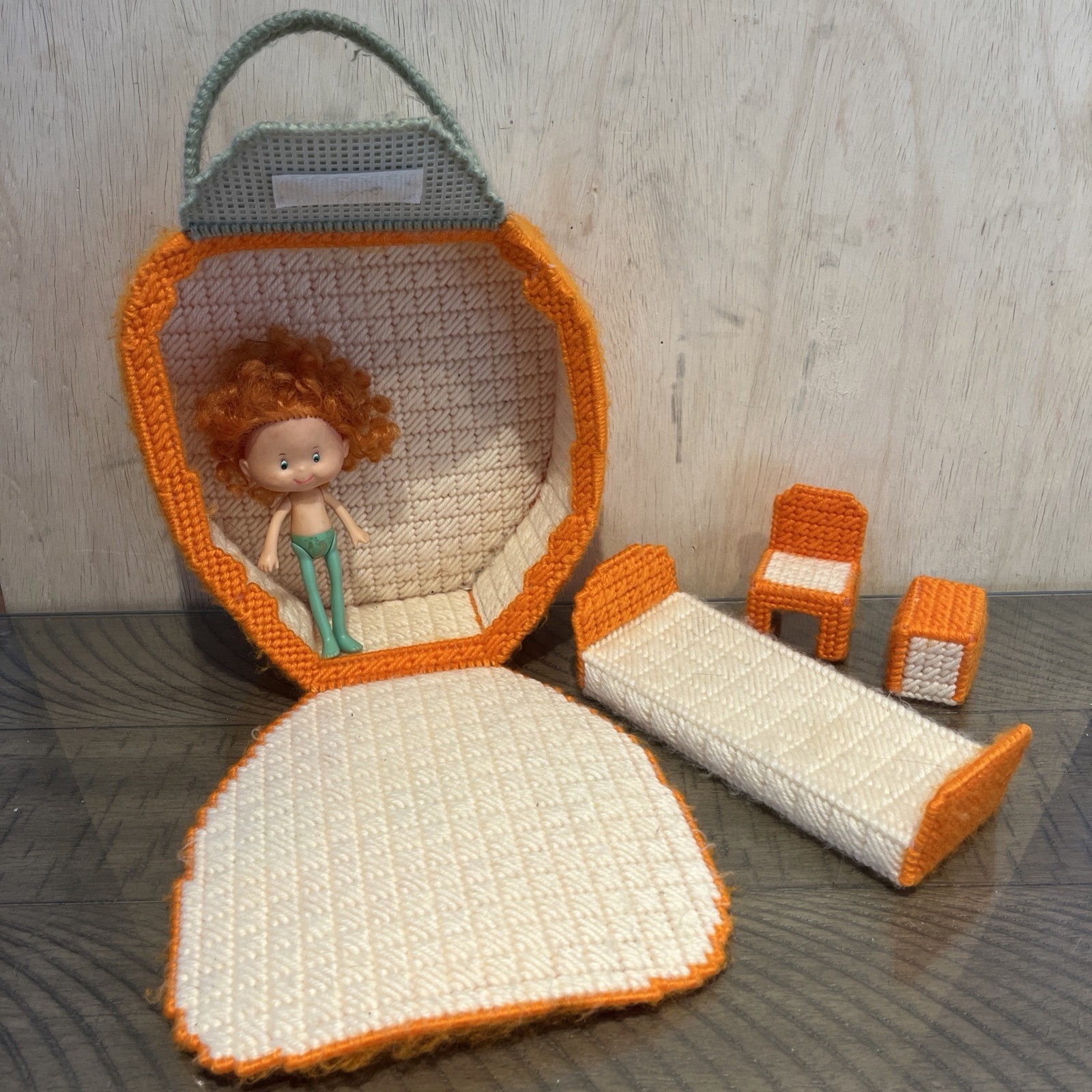 vtg Herself The Elf Meadow Morn Fairy Doll with house mattel 1982 orange milleni