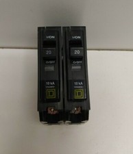 LOT OF 2 NEW OLD STOCK SQUARE D 20A 120/240V HID CIRCUIT BREAKERS QO120HID