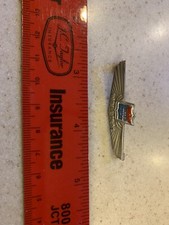 Vintage 1960’s United Airlines Future Pilot Wings Metal Pin Badge