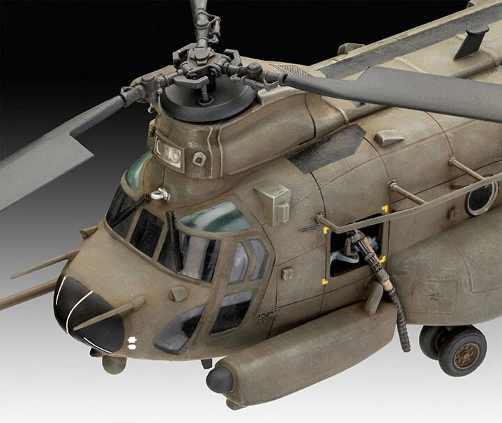 Revell #03876 1/72 MH-47E Chinook - Image 4 of 4