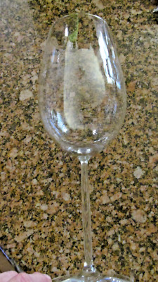 * Schott-Zwiesel Diva Claret 28 oz  Wine Glass. Set Of 4
