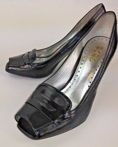 bcbg loafers