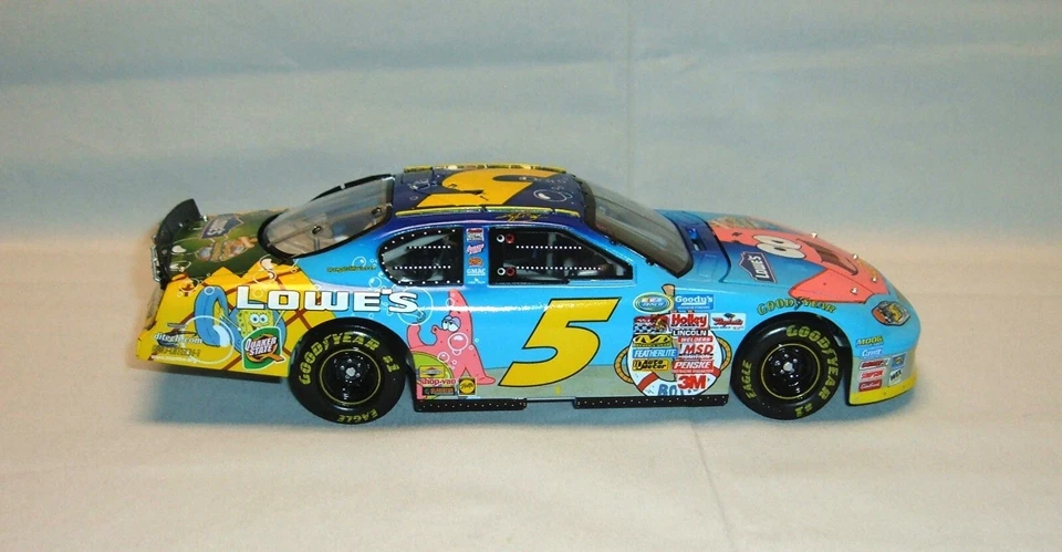 Action RCCA Elite Kyle Busch #5 SpongBob SquarePants 2004 Monte Carlo 1 of 300 - Image 3 of 4
