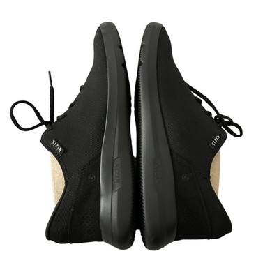 Kizik Black Sneakers Mens Size 12 Easy Slip On Hands Free  display picture 1