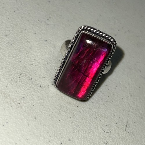 Bright Pink LabradoriteRing - 925 Sterling Silver Ring Size 7 1/4 - Picture 3 of 5