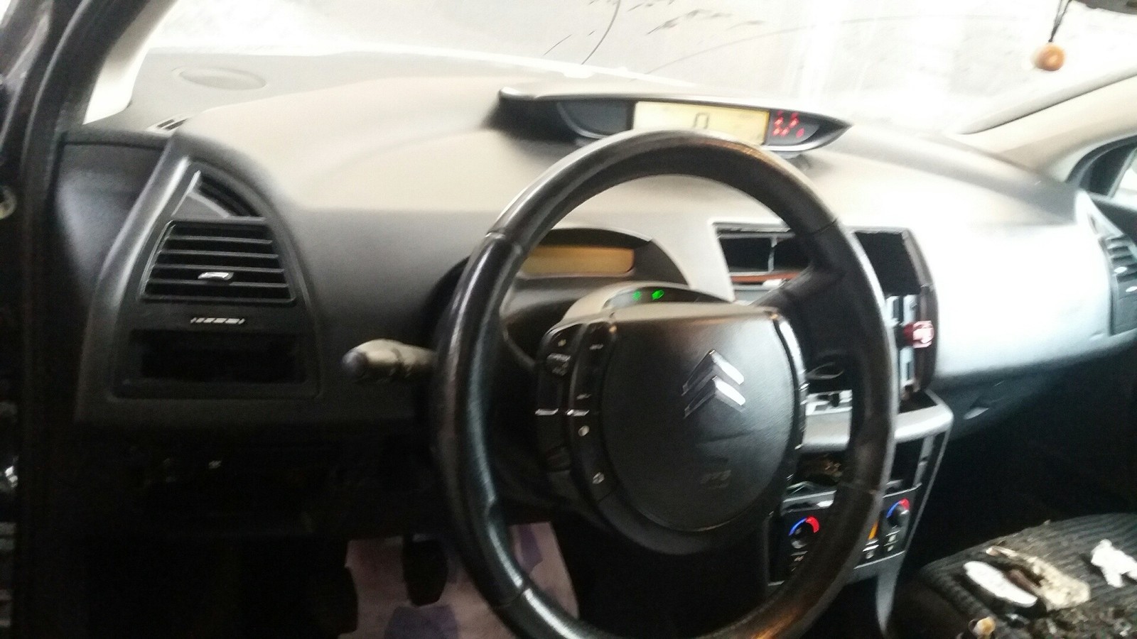 Photo 8/8