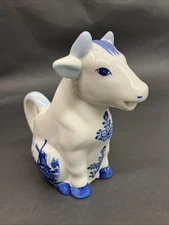 Delft Sitting Cow Creamer Vintage Hand Painted Blue White Holland