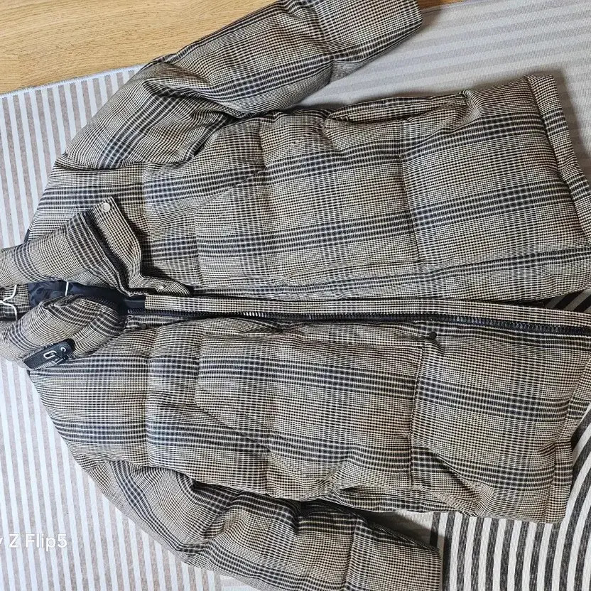 Solid Homme Check Pattern Goose Down Padded Jacket - image 3