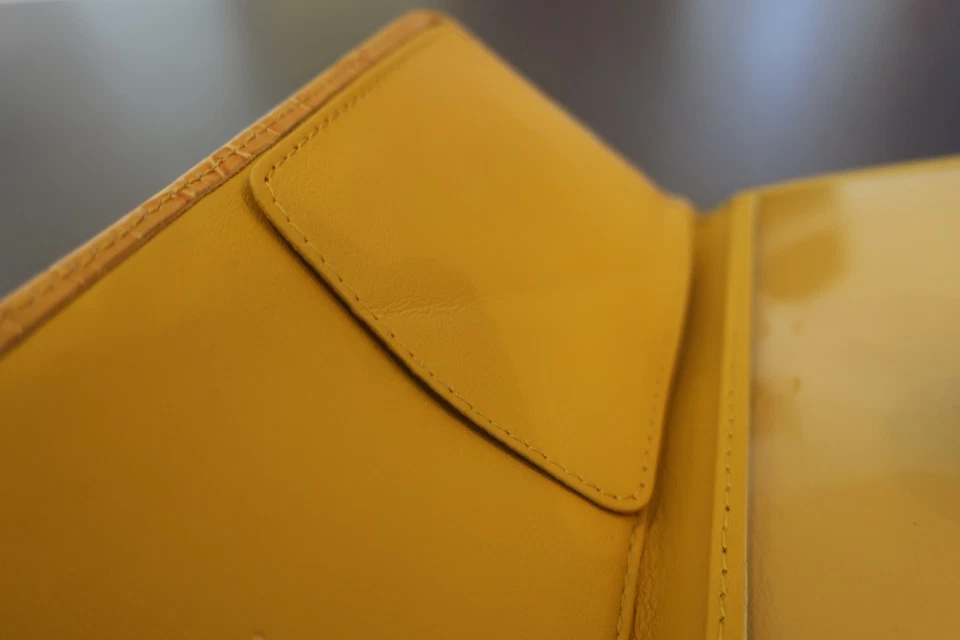 Piel Frama 黄色鳄鱼皮钱包式皮革保护壳 适合 Apple iPhone 11 Pro Max #207 — 第 4/4 张图片