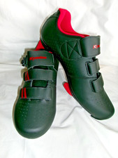 Kyedoo~Cycling Shoes~ w/Cleats~Size 42(9) ~ Red and Black~ Adjustable~ Excellent