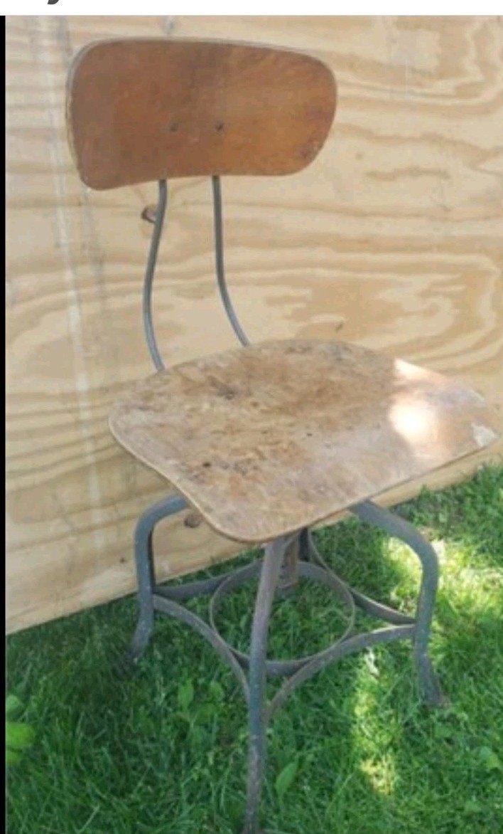 Picture 1 of 2