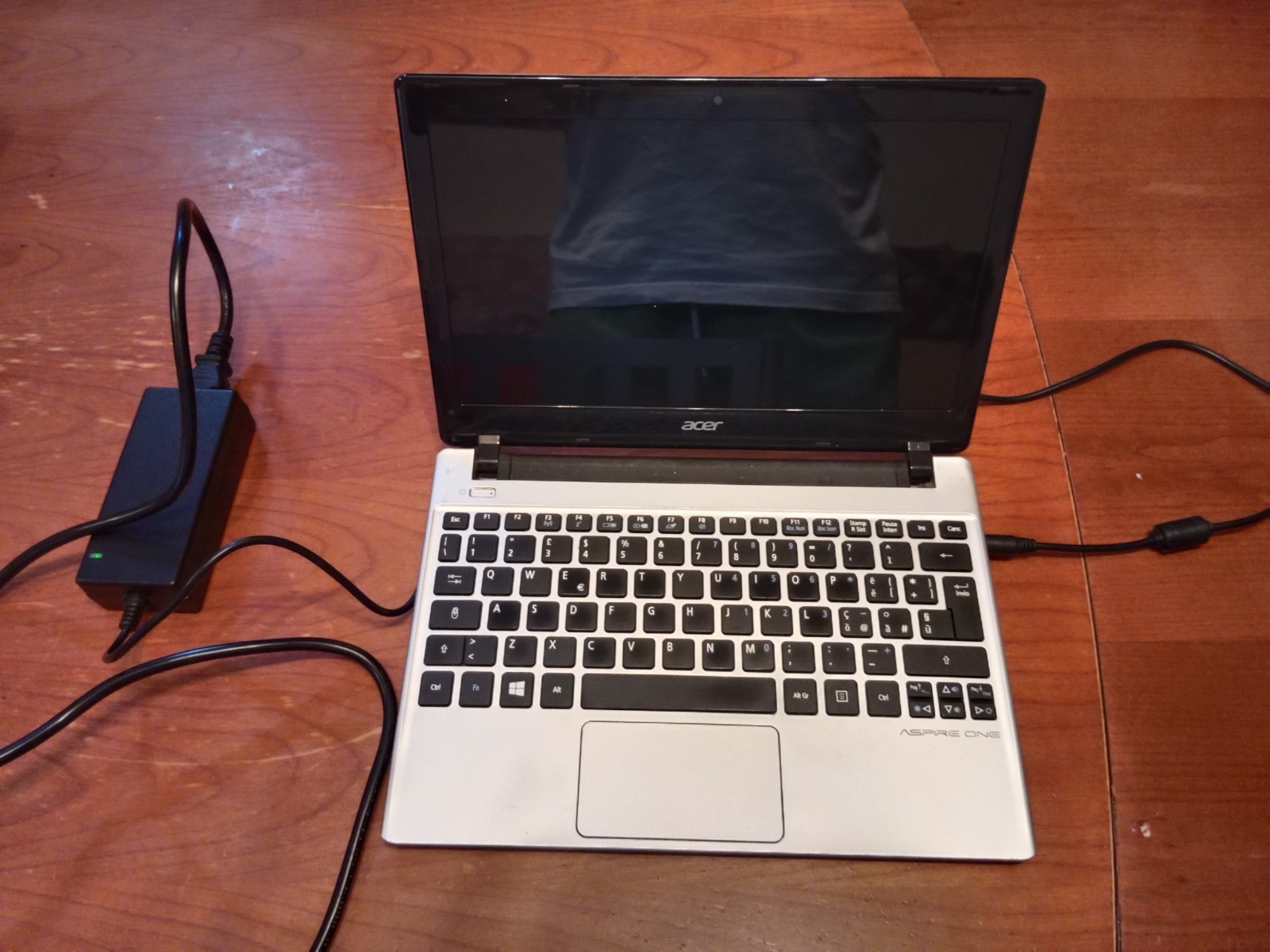 Netbook Acer Aspire One 11.6" (AO756) - Udine