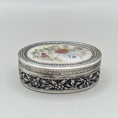 Antike orientalische silberfarbene ovale Schatulle - Floral & Schmetterling Intarsien auf MOP
