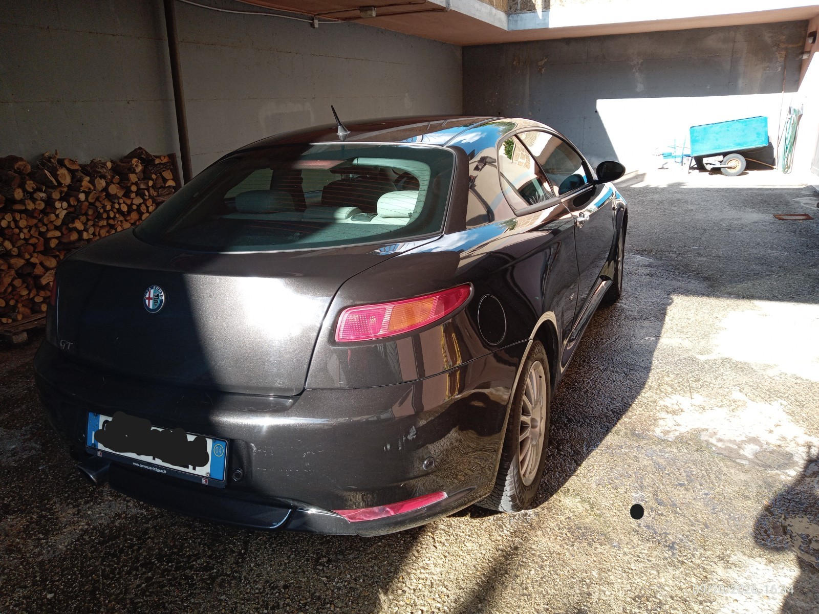ALFA ROMEO GT (937) 1.9 JTD Diesel (150 CV, 2004) NERO METALLIZZATA foto 4