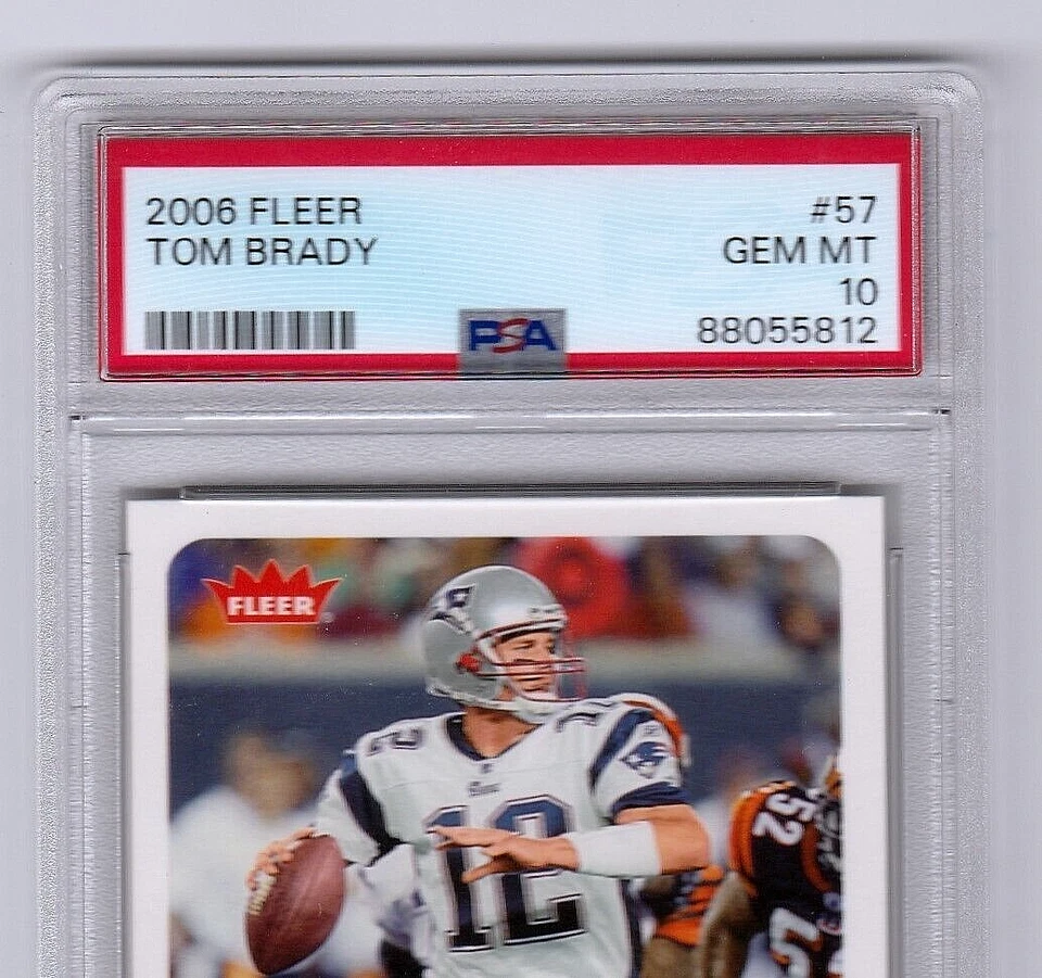 2006 FLEER FOOTBALL CARD #57 TOM BRADY GRADED PSA 10 NFL NEW ENGLAND PATRIOTS - Image 2 of 4