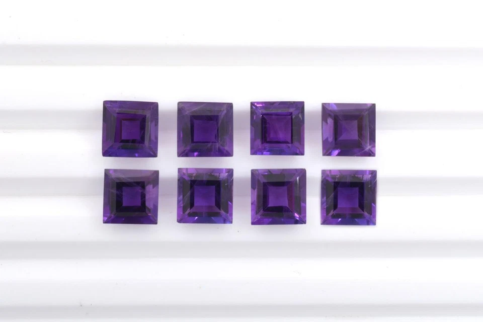 PIEDRA PRECIOSA SUELTA FACETADA CORTE CUADRADO AMATISTA PÚRPURA AFRICANA NATURAL DE 3 MM A 8 MM Foto 2 de 3