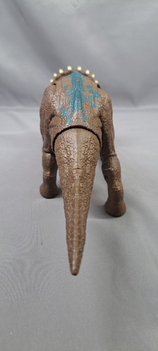 Mattel Jurassic World Triceratops 5 inch Action Figure Preowned - Picture 7 of 9