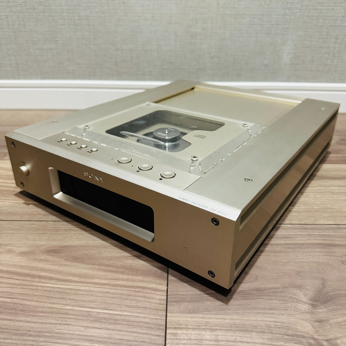 s-l1200.jpg s-l1200.jpg