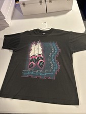 Vintage 90  s Southwestern Native American Aztec Tee Shirt Feathers Men  s XL    