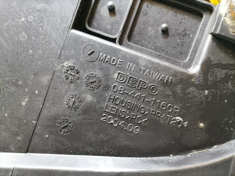 Audi A3 8L Scheinwerfer vorn rechts Halogen Depo Facelift Bj.2001  - Bild 3 von 4