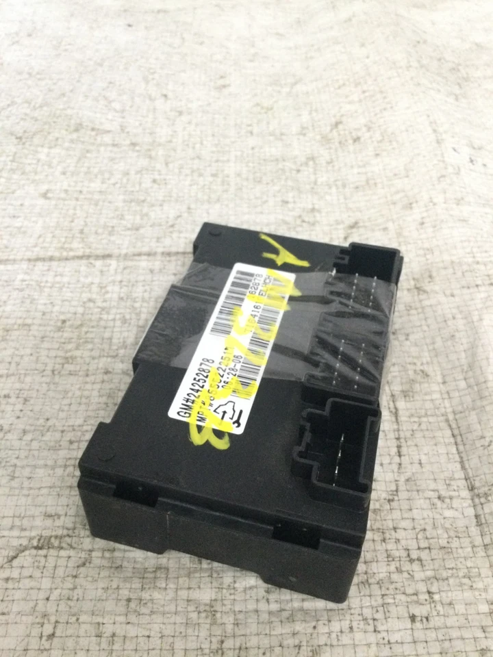 Chevrolet Silverado 1500 2010 módulo de control de caja de transferencia OEM 24252878 Foto 4 de 4