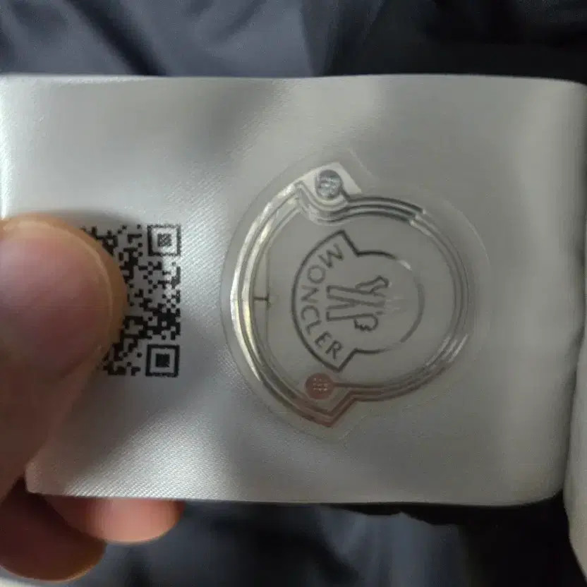 Moncler Baudinet 3-Size Puffer Jacket, Used thumbnail 9