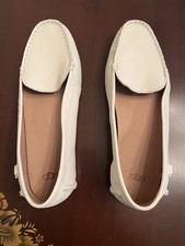 Ugg White Womens Leather Loafers . Size 9