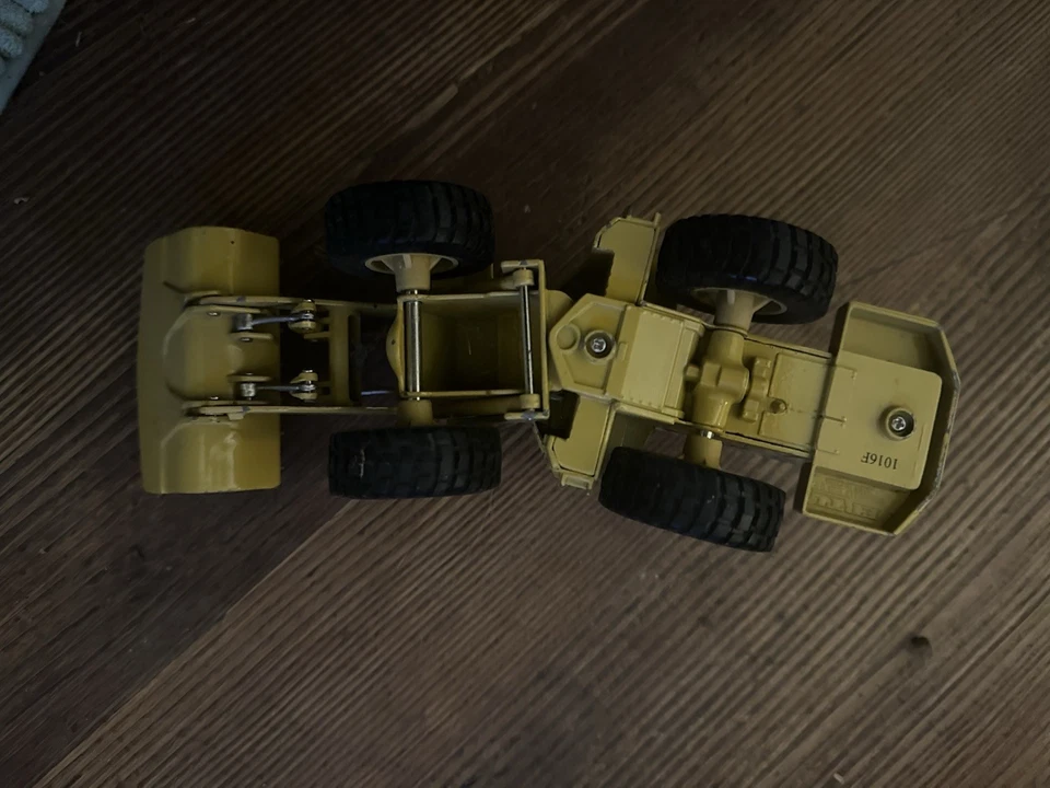 1/16. Cat 988B Wheel Loader - Image 3 of 3