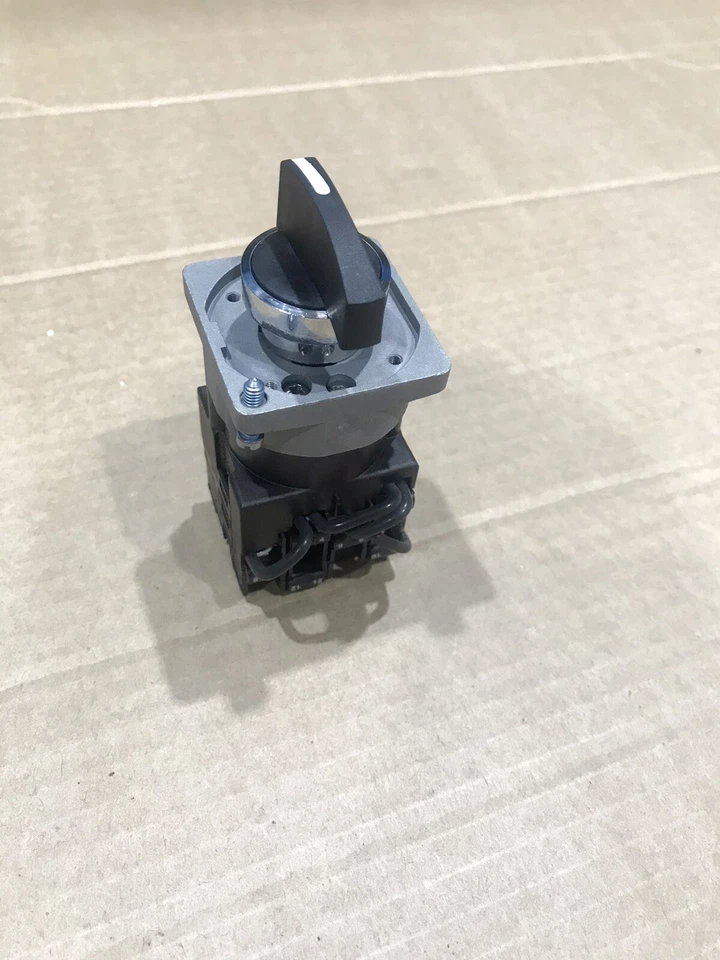 Selector Switch 5 Pos Cherry Picker Mewp Access Platform Boom Inc Vat Versalift - Image 3 of 4