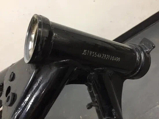 Main Frame Chassis 2003 Suzuki Intruder Volusia 800 VL800 2962A — 第 2/4 张图片