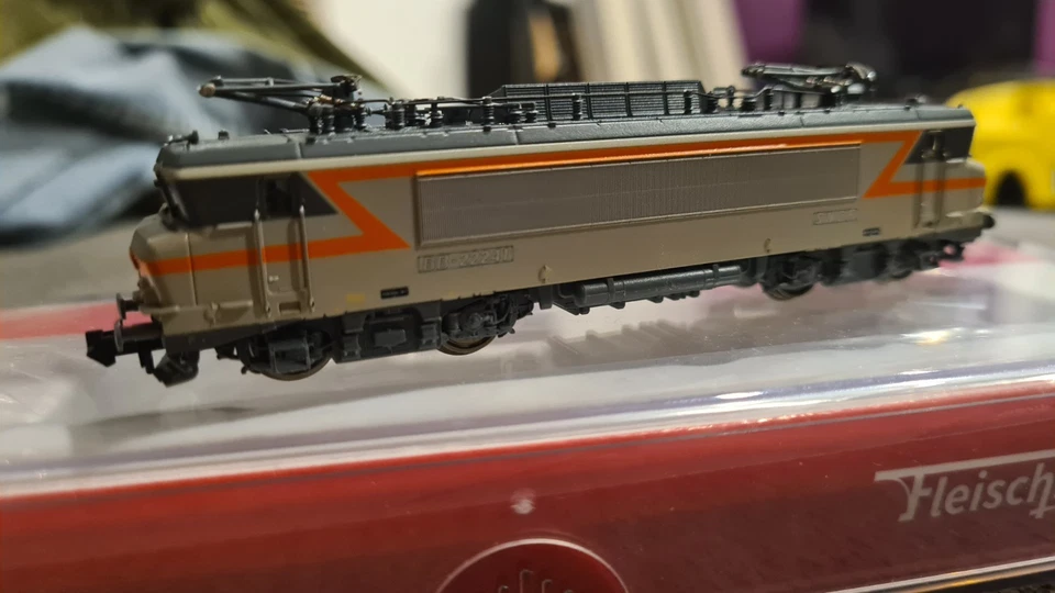 Fleischmann BB 22241 sncf neuve. idem Minitrix, Roco, Arnold - Photo 2/4