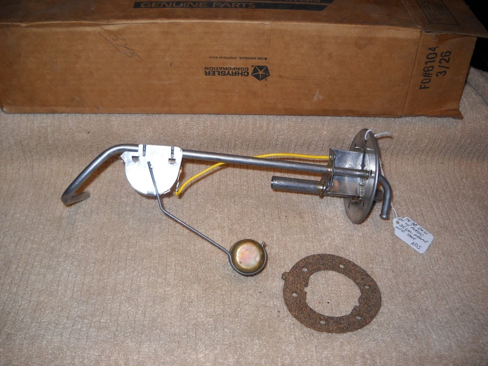 Новый из старых запасов Mopar 1974-1980 D & W 100-300 Dodge грузовик топливный блок с баком 25 галлонов - Изображение 2 из 3