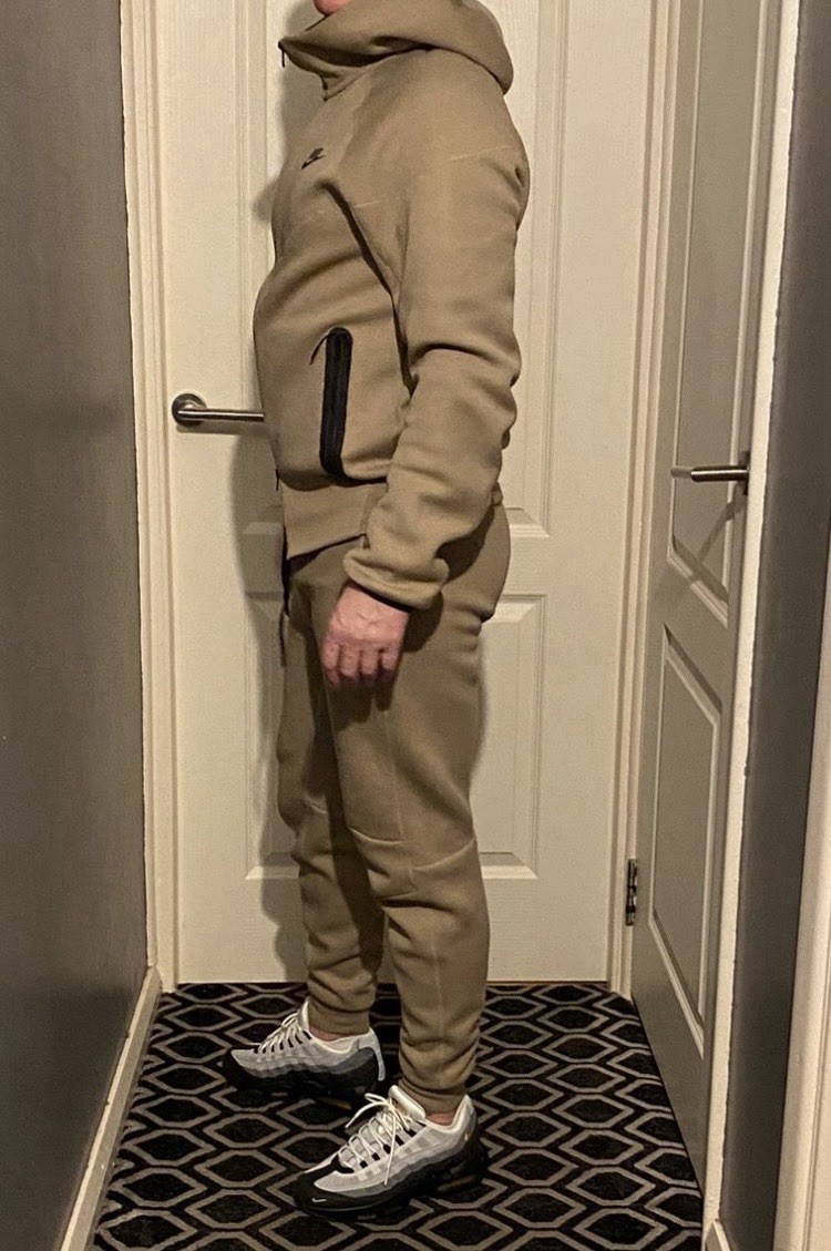 Nike Tech Fleece full Tracksuit. Small. Camel/Sand. RRP £190. Worn once. image 8