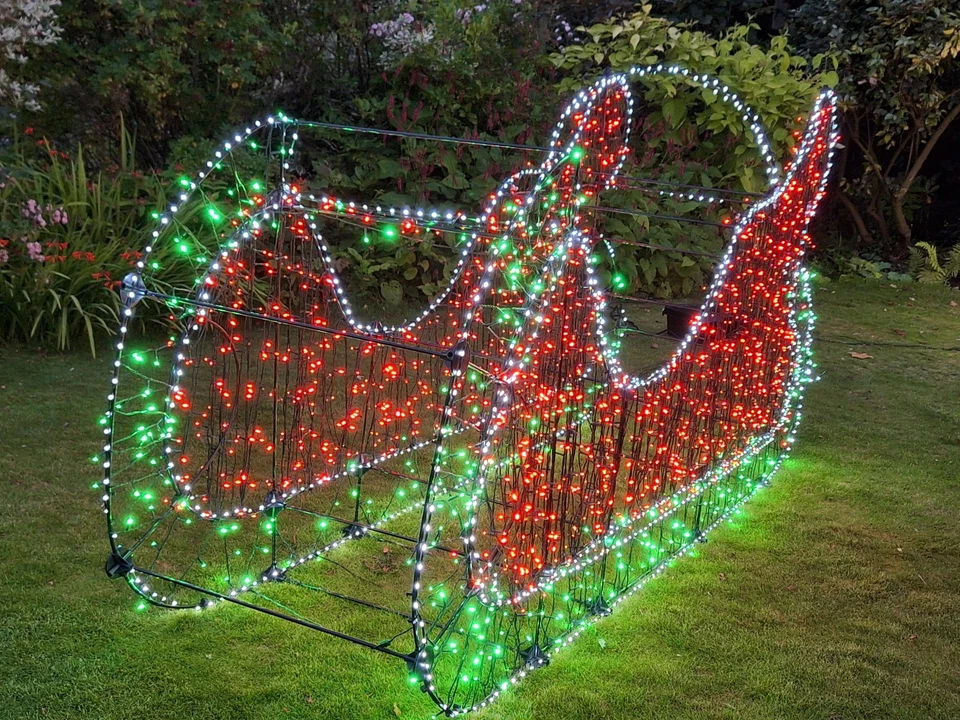 Festive Frames Christmas 8ft Long Santa's Sleigh 3D Display Kit - With Lights - Image 3 of 4