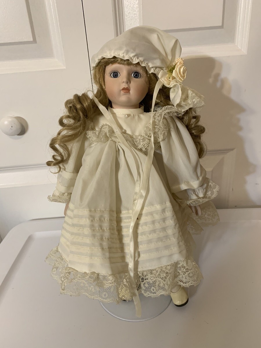 Vintage Musical Porcelain Bradley's Doll Big Eye Girl 14” | eBay